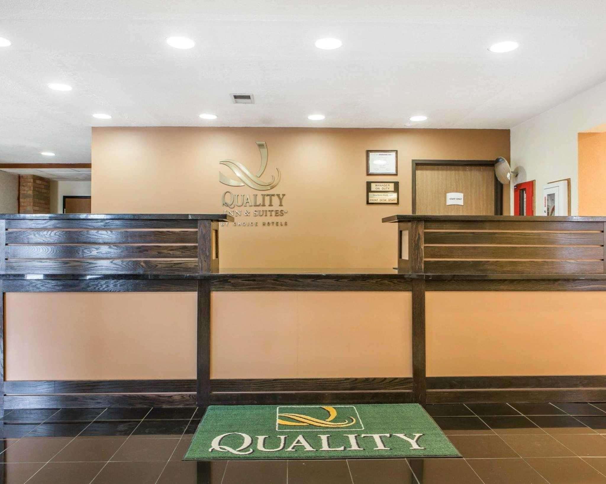 Quality Inn Villa Nova Εξωτερικό φωτογραφία