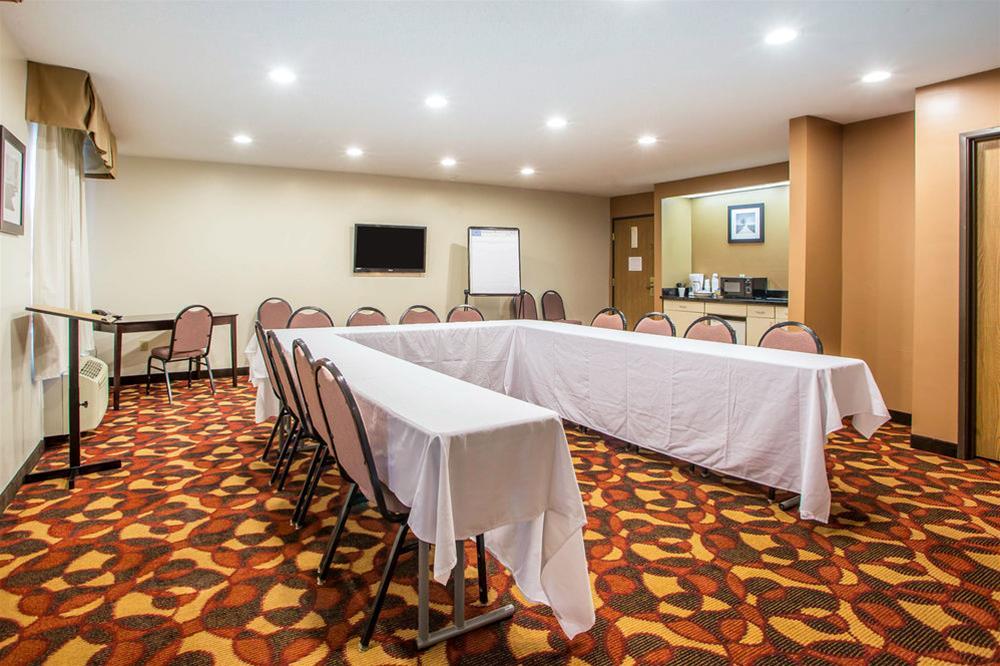 Quality Inn Villa Nova Εξωτερικό φωτογραφία
