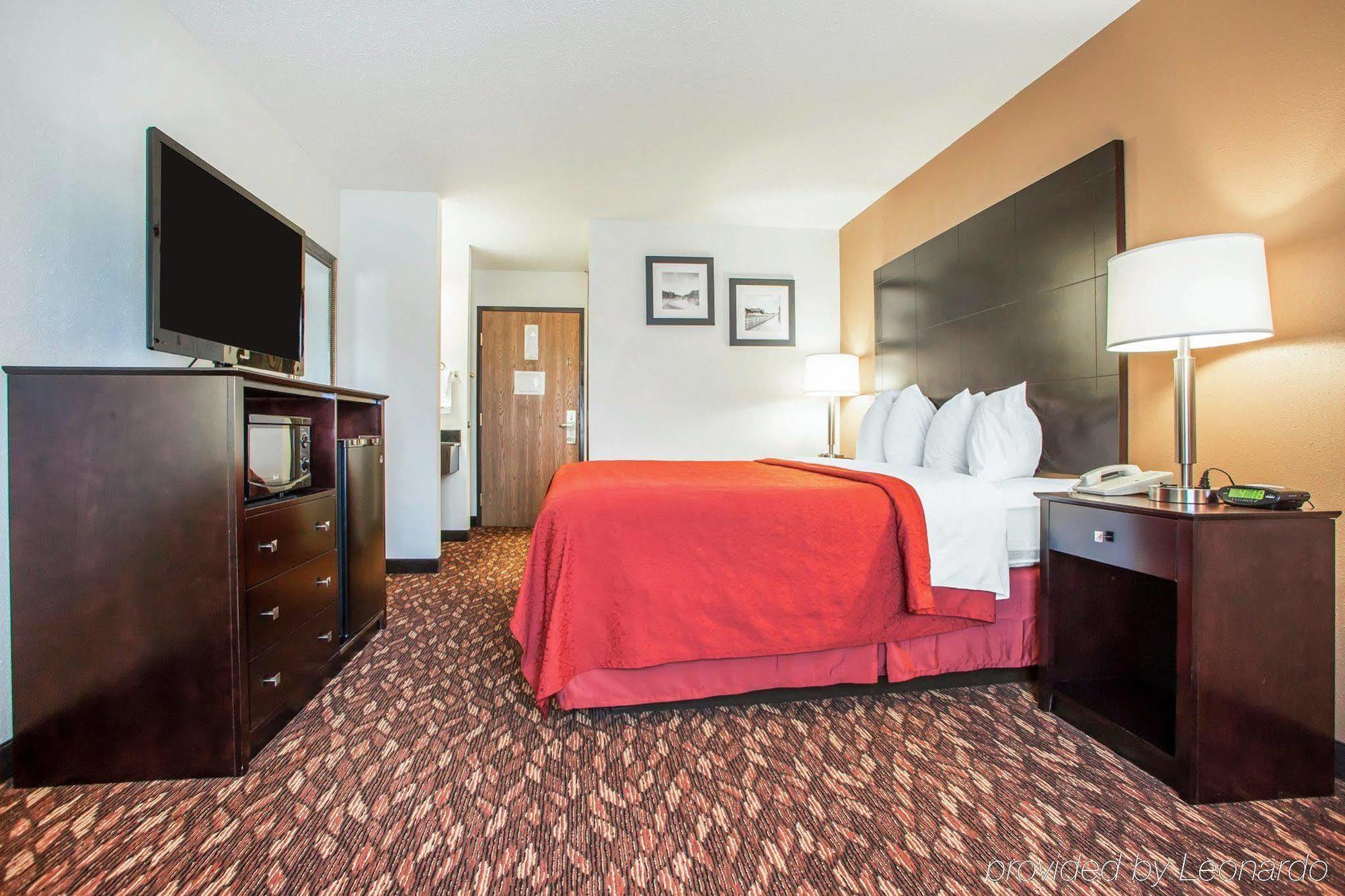 Quality Inn Villa Nova Εξωτερικό φωτογραφία